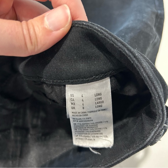 American Eagle Black High Rise Skinny Jeans - Picture 2 of 6